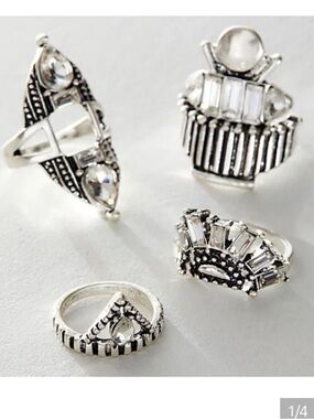 People Rhapsody Ring Set NWT
